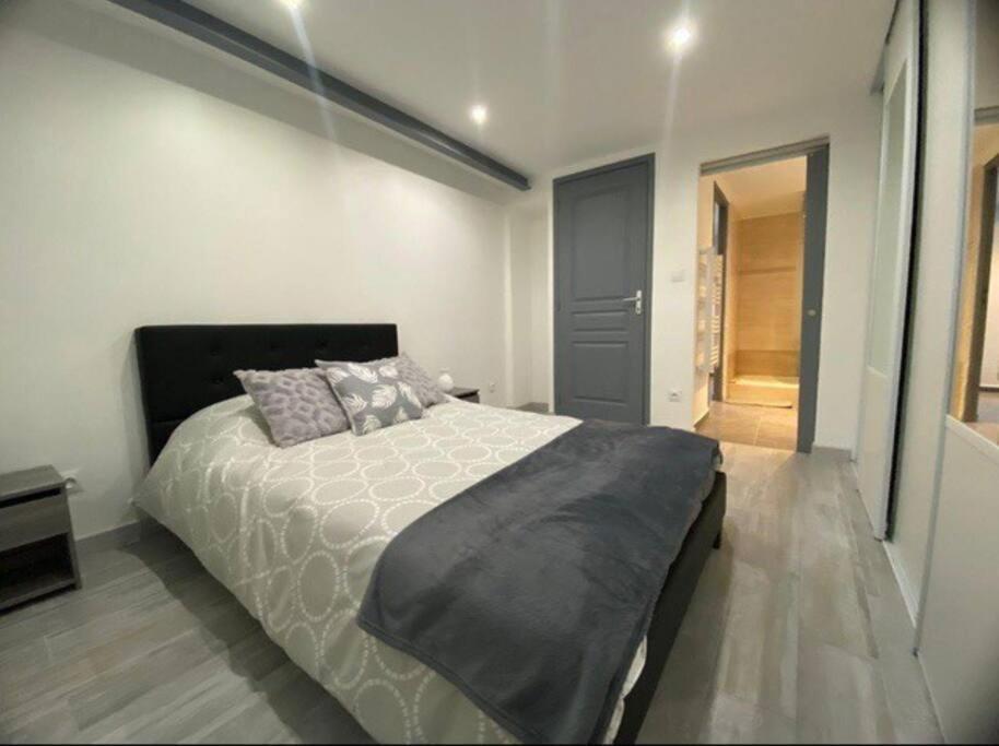 Apartamento Le Jardin Suspendu Rillieux-la-Pape Exterior foto