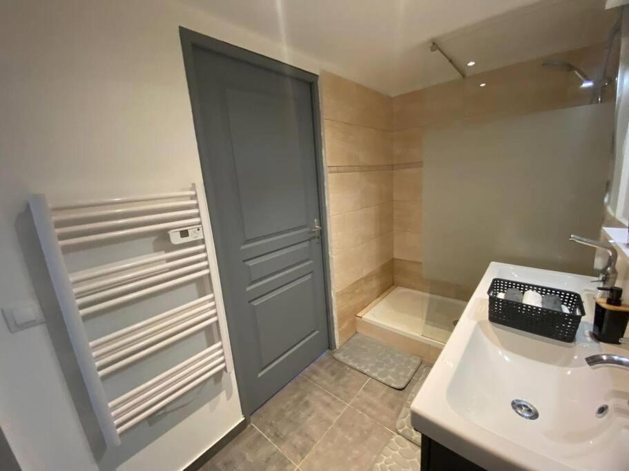Apartamento Le Jardin Suspendu Rillieux-la-Pape Exterior foto